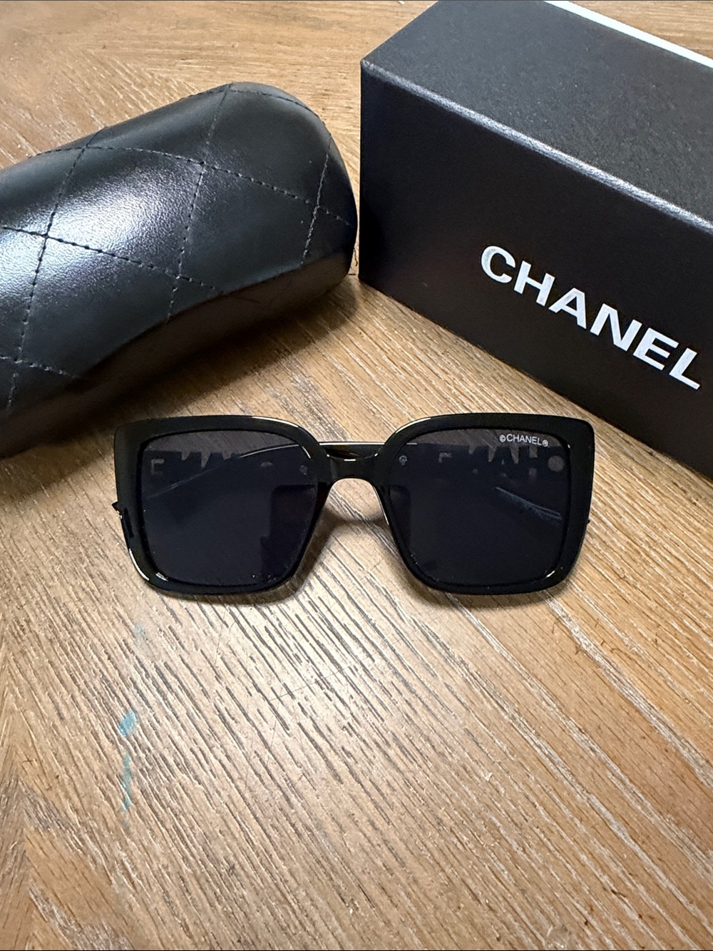 CHANEL Black Oversized Square Sunglasses - Picture 4 of 9